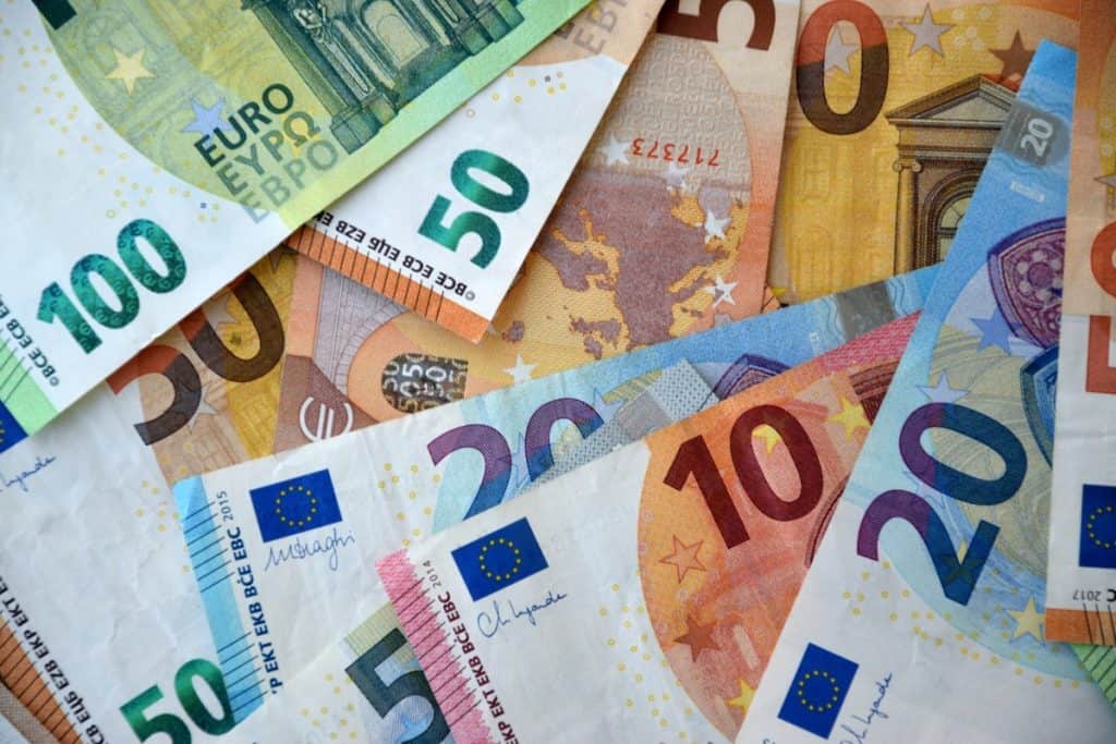 Financijska stabilnost kroz pet jednostavnih koraka Financijska stabilnost kroz pet jednostavnih koraka