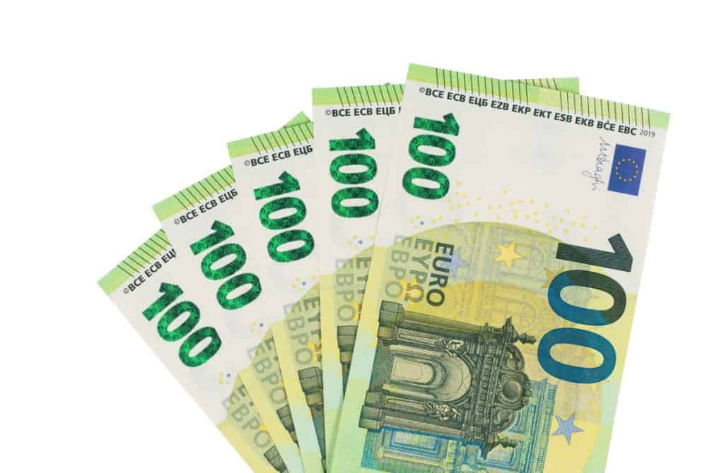 Kako uspješno kombinirati štednju i investiranje Kako uspješno kombinirati štednju i investiranje